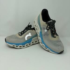 On Running Cloudnova Women’s 8.5 Beige Blue Sneakers